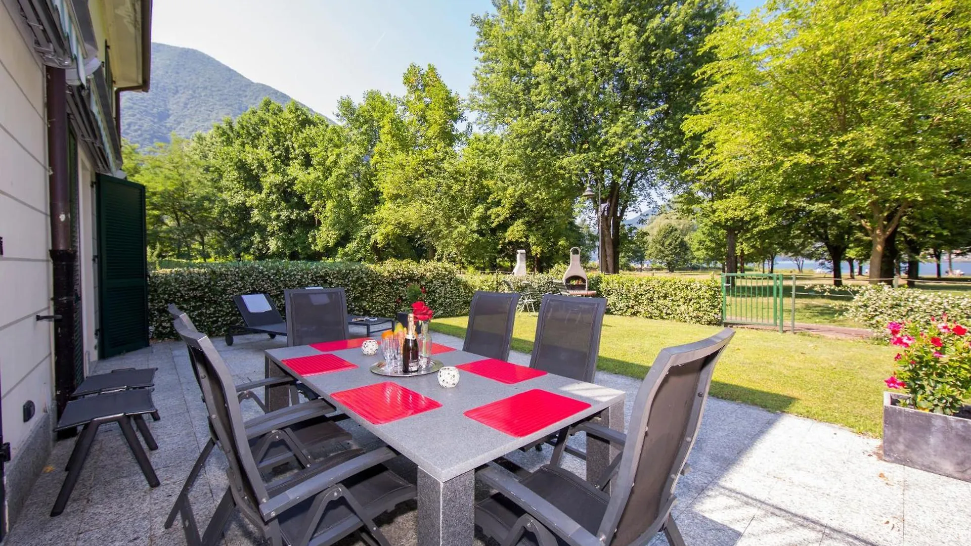 פורלצה Villa Apartments - Porto Letizia