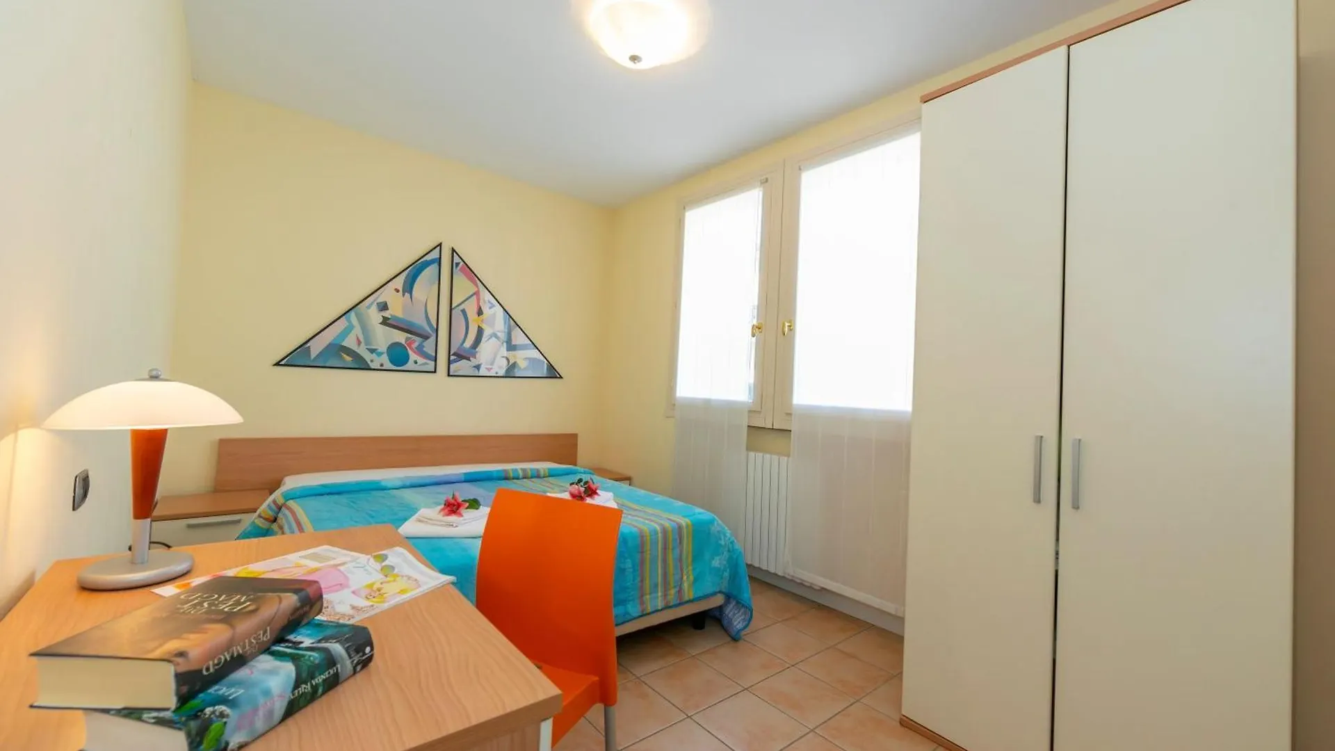 פורלצה Villa Apartments - Porto Letizia איטליה